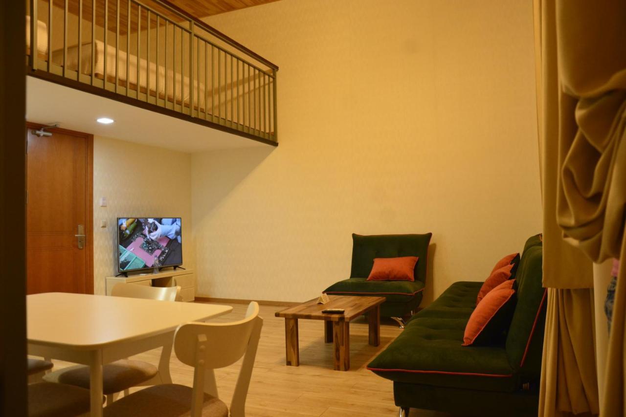 Full Comfort Apartment On Aghmashenebeli Tbilisi Bagian luar foto